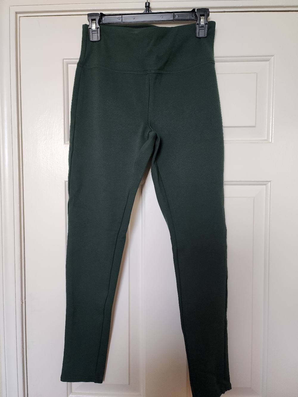 Eddie Bauer Dark Green  Leggings.